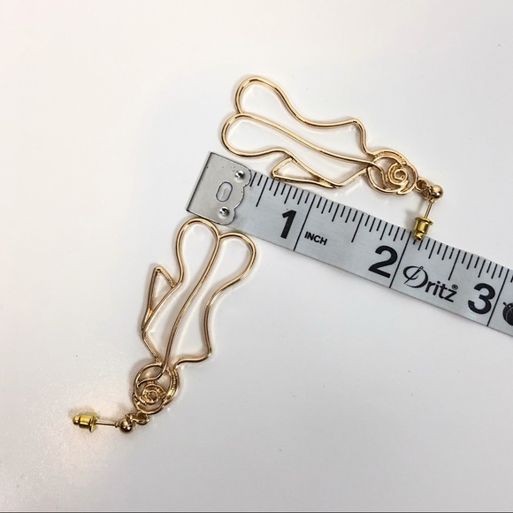 3/$15 New! Female Form Naked Lady Earrings Gold Tone - Picture 7 of 8